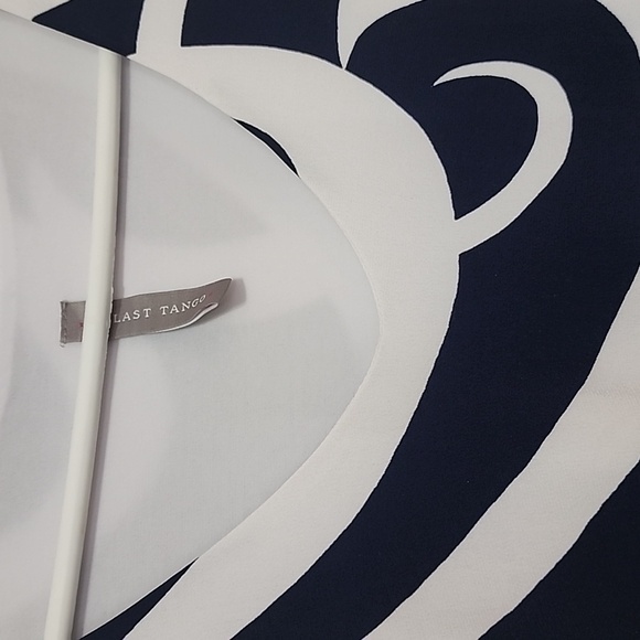 Last Tango flared tank top - Picture 2 of 4